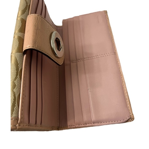 Coach Tan Signature Wallet - Picture 5 of 7